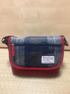 ショルダーバッグのサムネイル