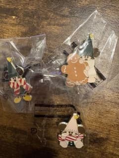 ⭐︎新品・未開封⭐︎ リルリンリン ピンバッジ クリスマスのサムネイル