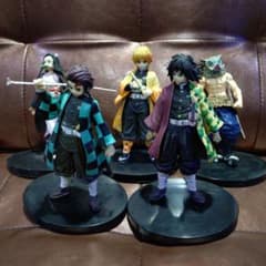 鬼滅の刃 フィギュア 5体セット - メルカリ