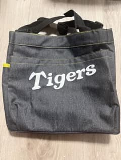 【新品】阪神タイガース 幅広トートバッグのサムネイル