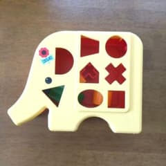 Combi 形状はめ込みおもちゃ 象のサムネイル