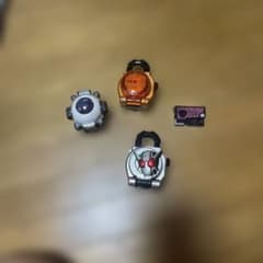 仮面ライダー ロックシード アイコン セットのサムネイル