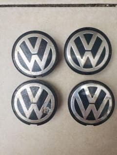 VW ゴルフ4 社外　ホイールキャップ！のサムネイル