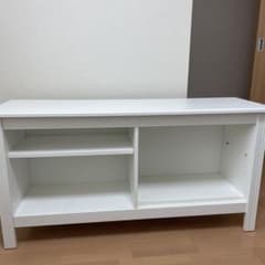 IKEA テレビ台 色‥ホワイト 縦６３センチ 奥行き３７センチ 横１２１センチ IKEA テレビ台 色‥ホワイト 縦63センチ 奥行き37センチ 横121