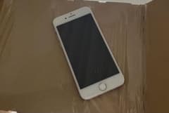 iPhone 8 Gold 64 GB docomoのサムネイル