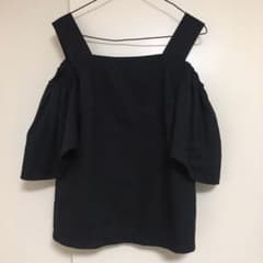 NOSTALGIA オフショルカットソーのサムネイル