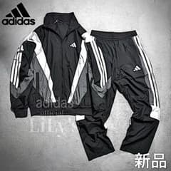 【ＸＬサイズ】adidas上下セット　ブラック黒　マストハブ　定価17,600円 Lサイズ】adidas上下セット ブラック 黒 マストハブ 定価17,600円
