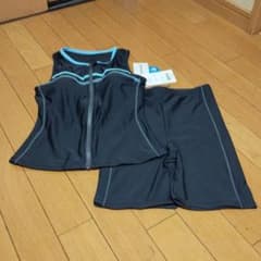 新品  CONVERSE フィットネス水着 9(M)のサムネイル