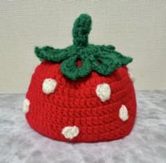 Handmade Strawberry Knit Hat for 0-2 Years Old