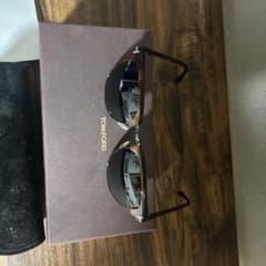 Z*!様 TOM FORD ブラウン オーバル サングラス トムフォード サング Z*!様 TOM FORD ブラウン オーバル サングラス トムフォード サング