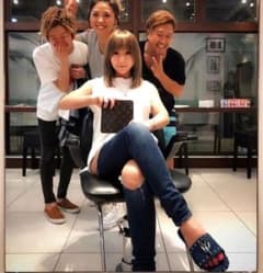 即完売品 yello chillout sliders#星あや#浜崎あゆみ愛用 - メルカリ