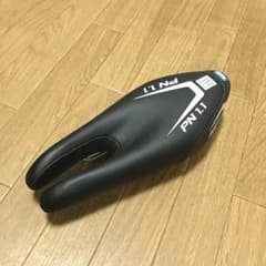 ヒナタ 専用 ISM  サドル 正規品のサムネイル