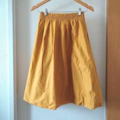 スカート　イエローのサムネイル