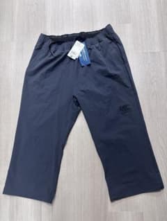 【新品タグ付】カンタベリー 7部丈　パンツ クロップドパンツ グレーのサムネイル