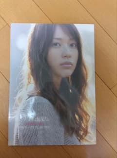 戸田恵梨香 写真集 Vivace ERIKA×CECIL McBEEのサムネイル