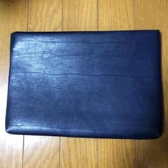 レザークラッチバックのサムネイル