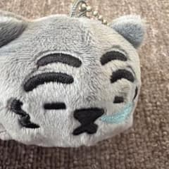 グレー 虎 ぬいぐるみ マスコット キーホルダーのサムネイル