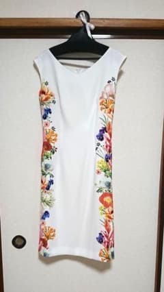 ♡美品♡Pinky&Dianne ワンピース 花柄 タイトのサムネイル