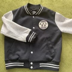 120センチ　ユニクロ ミッキー スタジャン？のサムネイル