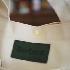 Barbourキャンバストートバッグのサムネイル