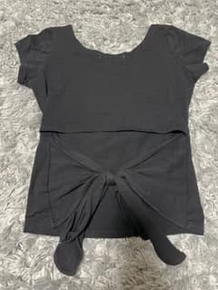 値下げ交渉OK！MIRVAS バッグリボン Tシャツのサムネイル