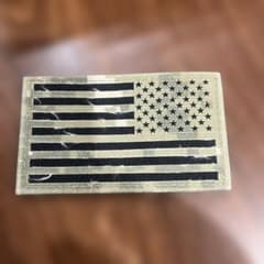 【米軍放出品】 逆星条旗 リバース星条旗ワッペンアメリカ国旗 米海軍のサムネイル