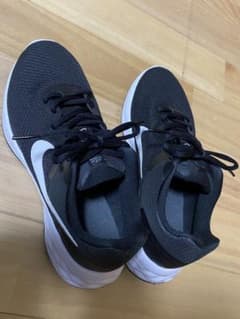 Nike ランニングシューズ ブラックのサムネイル