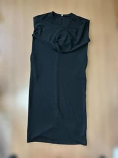 新品！ロングワンピース　Mサイズ　黒色のサムネイル