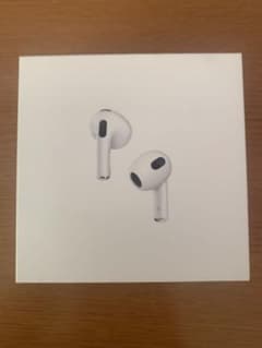 Apple AirPods 第3世代 本体　保護カバー付きのサムネイル