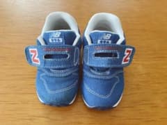 996kids ニューバランス スニカーのサムネイル