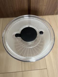 【専用】OXO サラダスピナー 野菜水切り器 大 丸型のサムネイル
