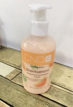CND センセーション ハンド&ボディローション タンジェリン&レモングラスのサムネイル