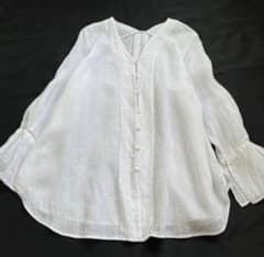 【美品】23区×LIBECO 長袖シャツ ブラウス　リネン　麻　白　大きいサイズのサムネイル