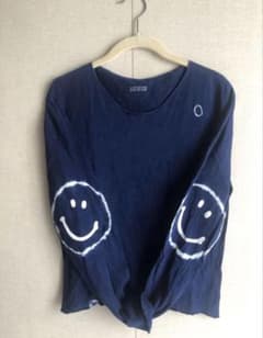 KAPITAL 藍染絞りスマイリーニコちゃんフェイス 長袖カットソー KAPITAL 藍染絞りスマイリーニコちゃんフェイス 長袖カットソー - メルカリ