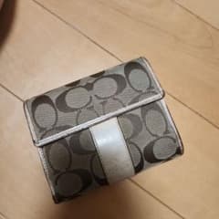 COACH コーチ 二つ折り財布のサムネイル