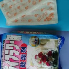 ドライフラワー用  乾燥剤のサムネイル