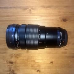 Olympus ED 40-150mm f/2.8 PRO ズームレンズのサムネイル