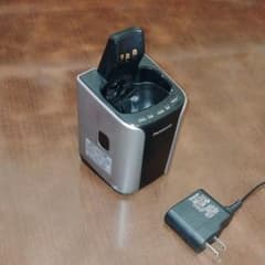 ラムダッシュ5枚刃　洗浄充電器のサムネイル