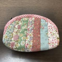 花柄パッチワークポーチのサムネイル