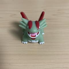 ア*ラ様 色違いボーマンダ ポケモンキッズのサムネイル