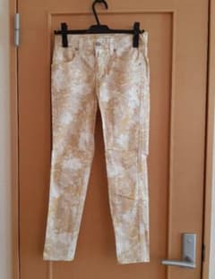n★様専用　UNITED ARROWS パンツ スキニー 花柄のサムネイル