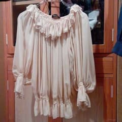 dresscampシルクトップス！のサムネイル