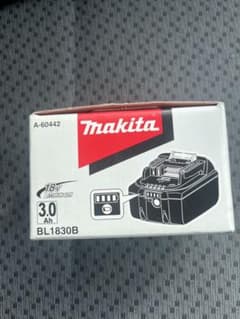 Makita 18V リチウムイオンバッテリー BL1830Bのサムネイル