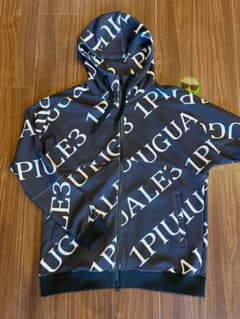 どてちゃん1PIU1UGUALE3 RONEジップアップパーカー VI どてちゃん様専用1PIU1UGUALE3 RONEジップアップパーカー VI - メルカリ