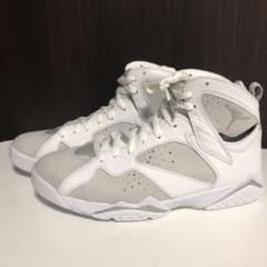 ナイキ エアジョーダン7 レトロ ピュアプラチナのサムネイル