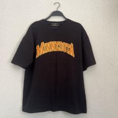 美品　ロゴ　Tシャツ　ブラックのサムネイル
