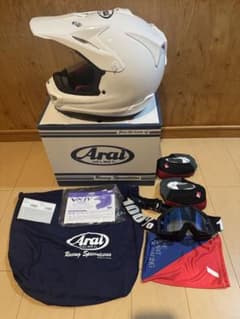 Arai V-CROSS 4 Vクロス4 サイズL 中古のサムネイル