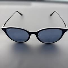 Ray-Ban RB4334D
