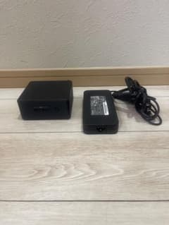 Intel NUC Loopgate i5第11世代 NUC11TNHv5000 - メルカリ