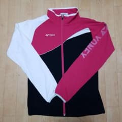 YONEX ウォームアップジャケットのサムネイル
